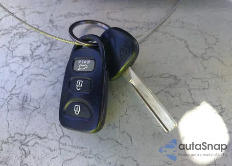 2016 Hyundai Veloster from USA, damaged, VIN KMHTC6AD1GU289607